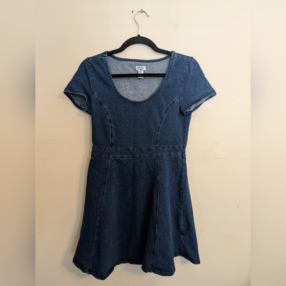 Forever 21 blue denim dress size Medium